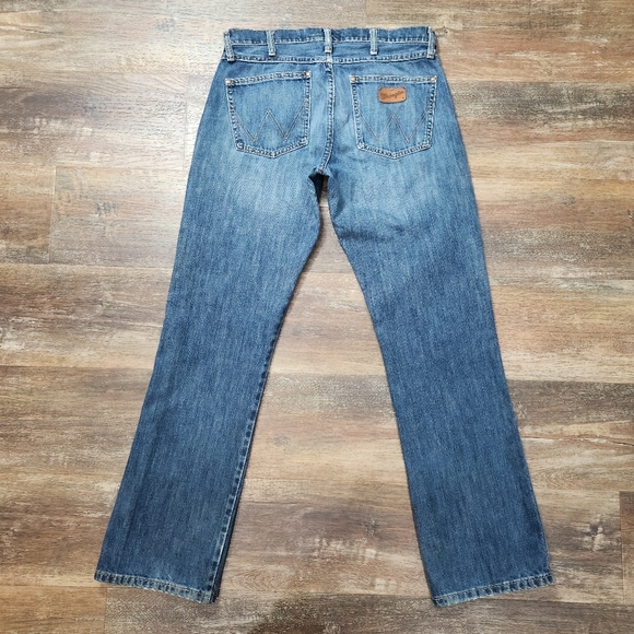 WRANGLER SLIM BOOTCUT JEANS SIZE 32 - Picture 13 of 14